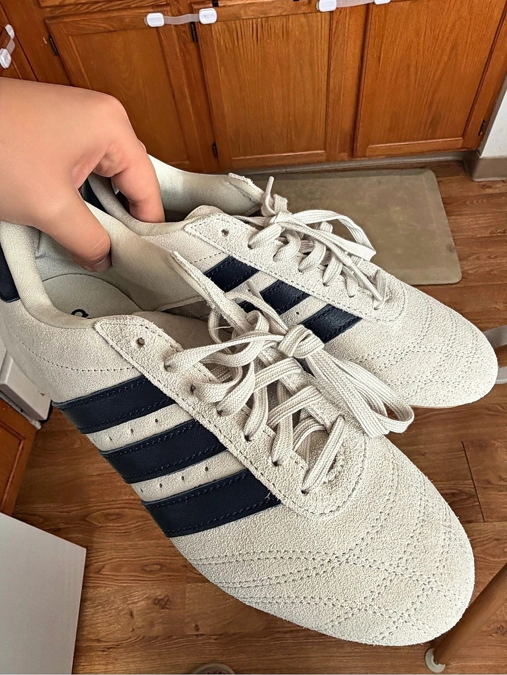Adidas Tokyo Sneakers Cream & Blue US 8